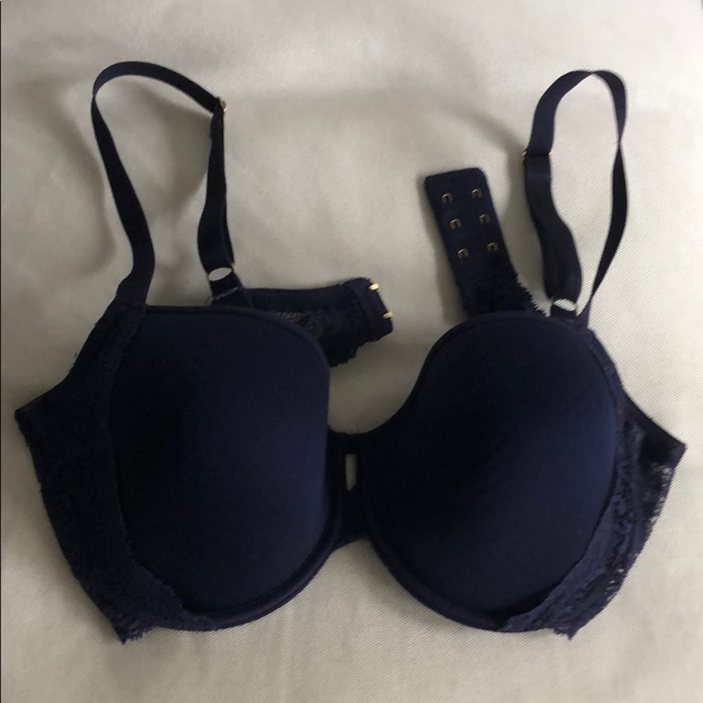 Navy Blue Lacy T-Shirt Bra